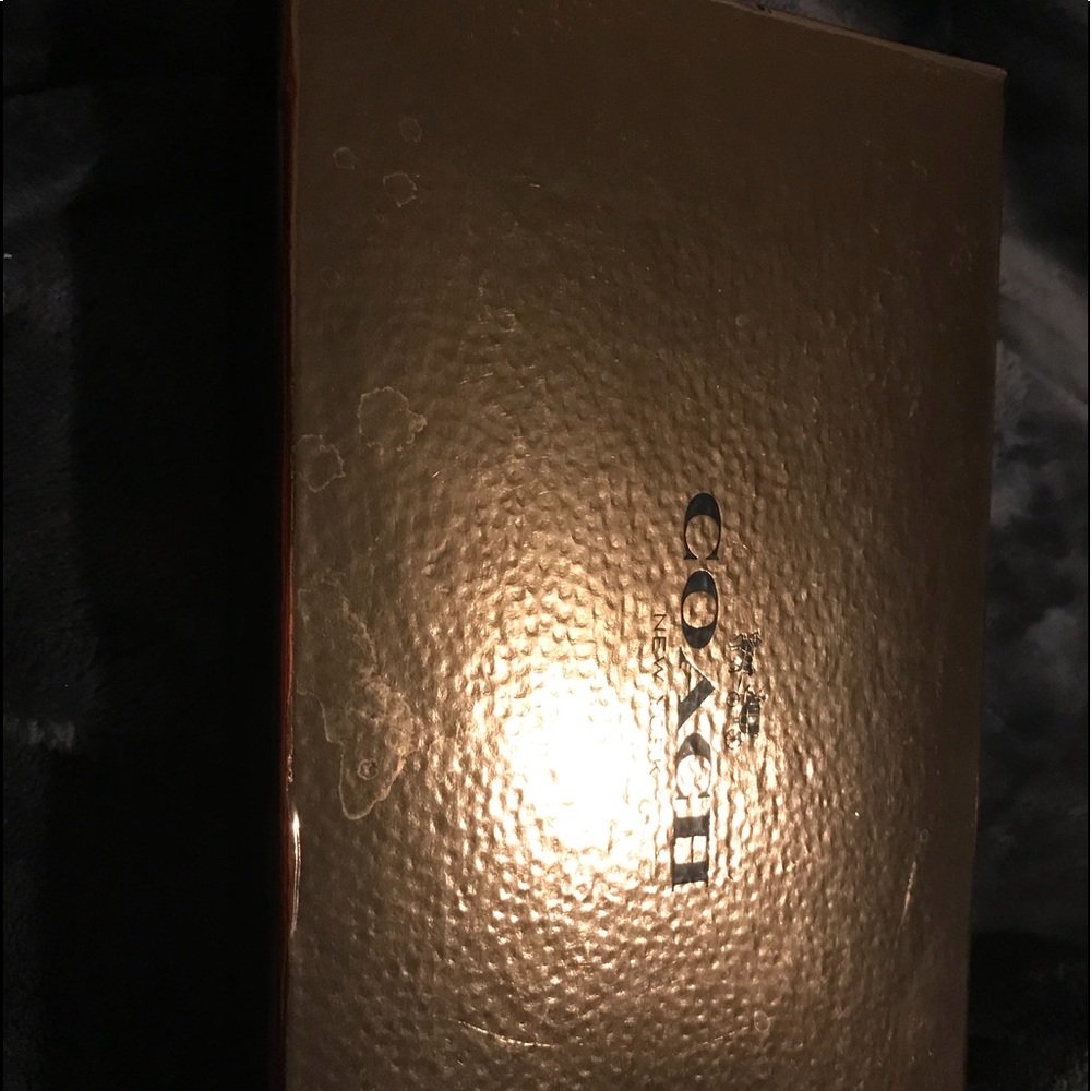 Coach box